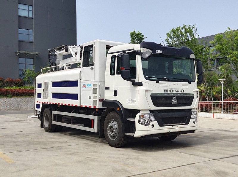 程力牌CL5187TXQ6HL墙面清洗车